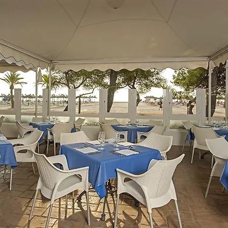 Iberostar Waves Ciudad Blanca 4*