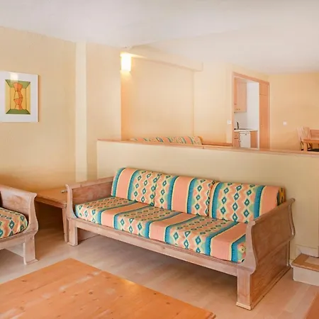 Iberostar Waves Ciudad Blanca Алькудия