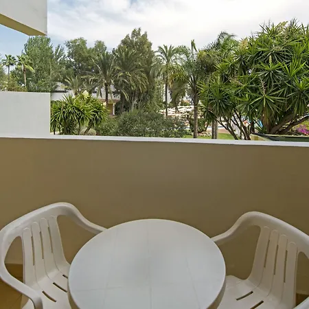 Iberostar Waves Ciudad Blanca Hotel