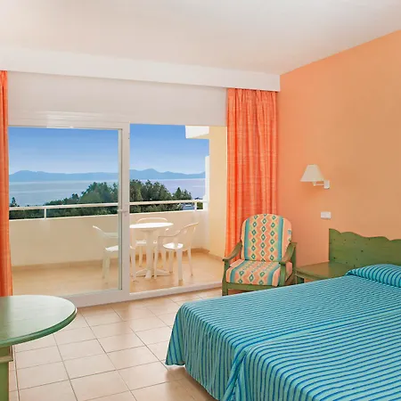 Hotel Iberostar Waves Ciudad Blanca 4*