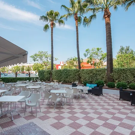 Iberostar Waves Ciudad Blanca Алькудия