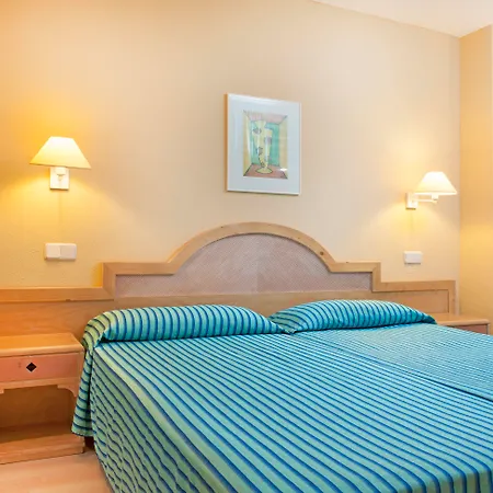 Iberostar Waves Ciudad Blanca Hotel 4*